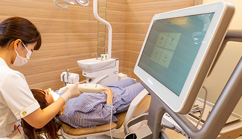 口腔内スキャナー