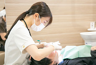 毎日様々な矯正治療の症例を診ることができる